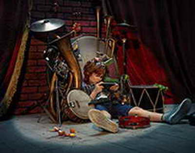 Сыну режиссёра Роба Райнера может грозить смертная казнь за его убийство. Его будет защищать адвокат Кевина Спейси